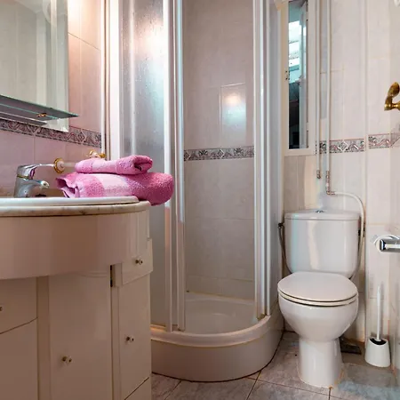 El Nido De Cigueenas Appartement *